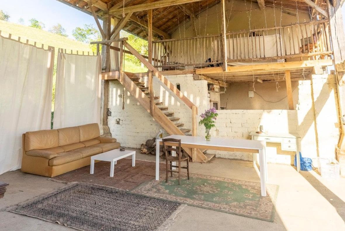 Vila Ferme Renovee Le Fossat Exteriér fotografie
